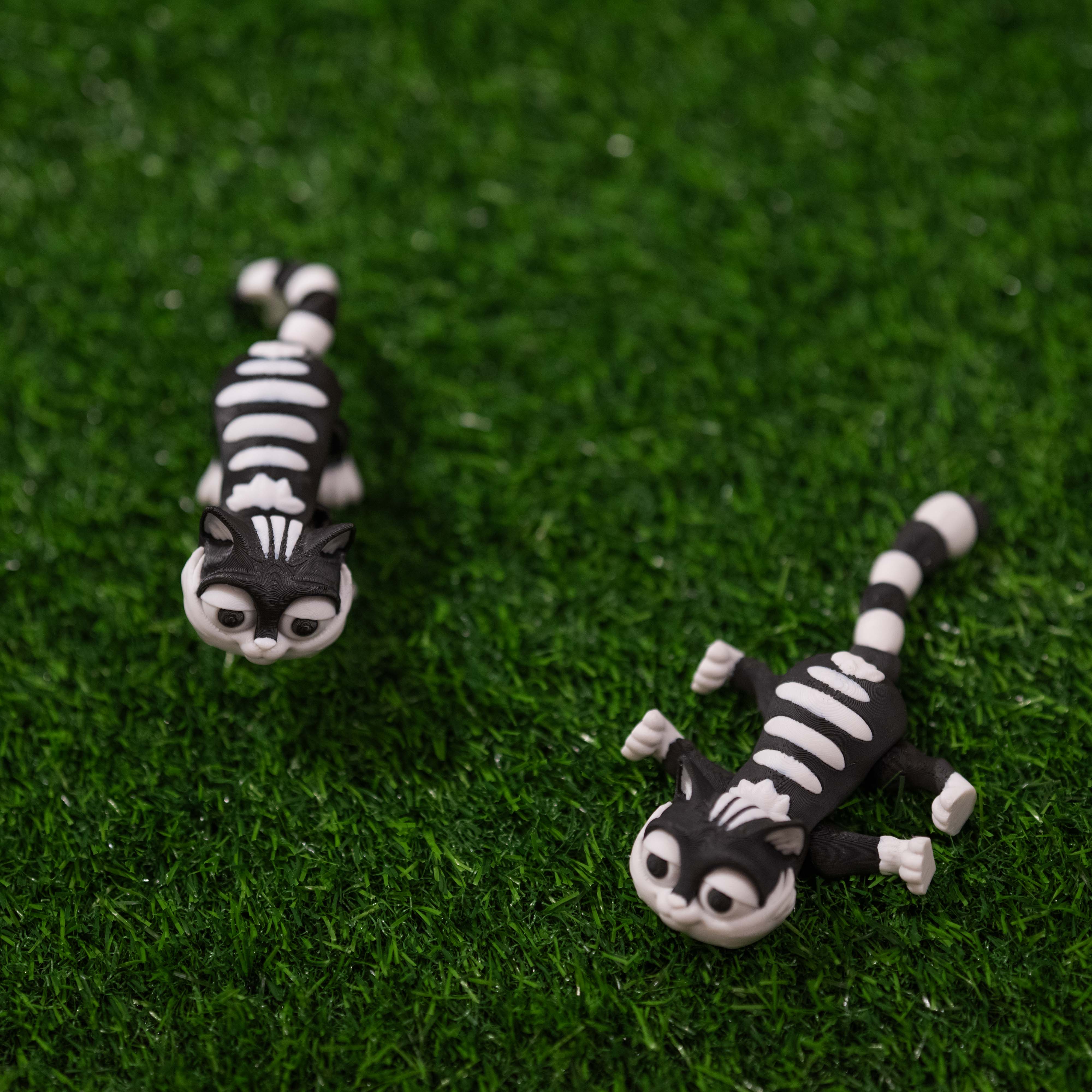 3D FIDGET BLACK AND WHITE ARTICULATED (SMALL) (SINGLE)